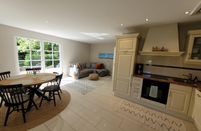 Rosen Cottage