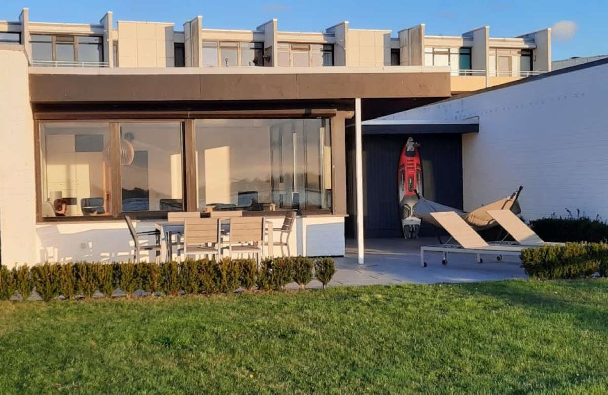 Bungalow 11 am Südstrand